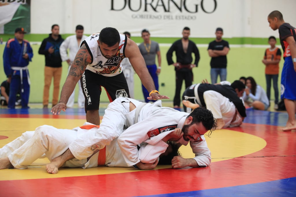 Capacitará IED a entrenadores duranguenses