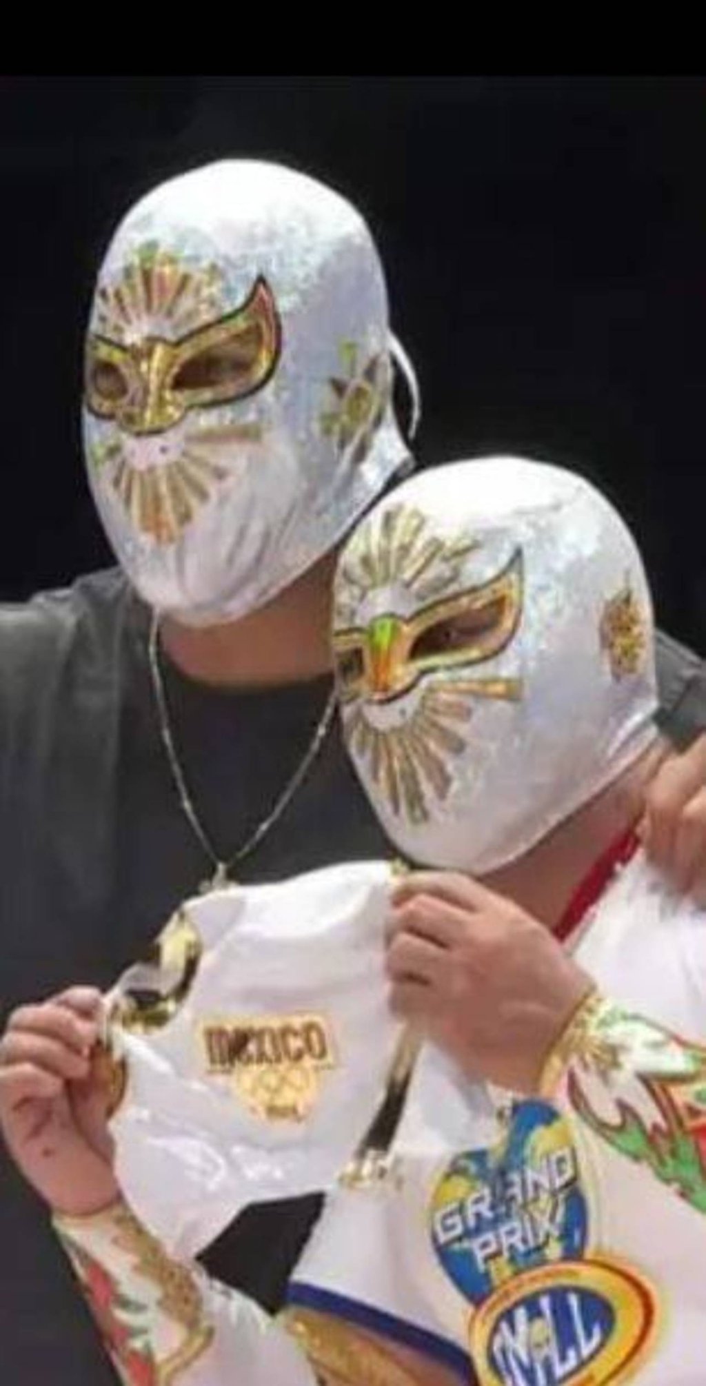 Invitado. Carlos Sansores fue invitado especial del Consejo Mundial de Lucha Libre,