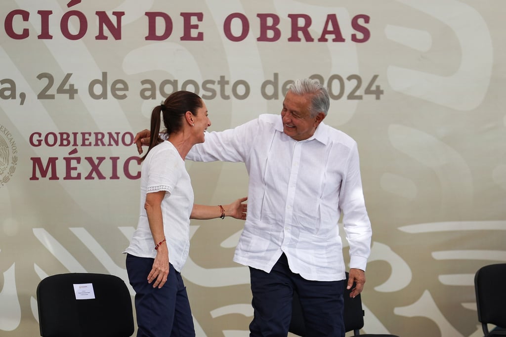 AMLO y Sheinbaum celebran avance del 'Plan C' en el Congreso