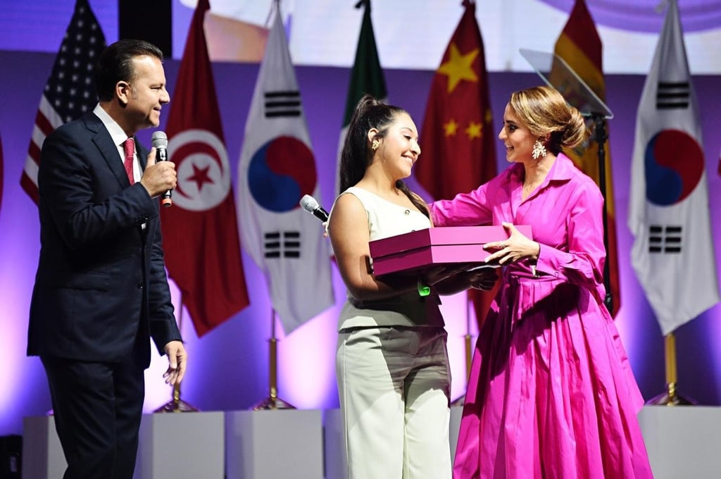 Camila es una joven que formó parte de Casa Hogar y ahora vivirá en 'Villas Esperanza'.