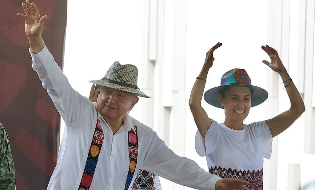 Recorren AMLO y Sheinbaum el Tramo 5 Sur del Tren Maya, el más polémico de toda la magna obra