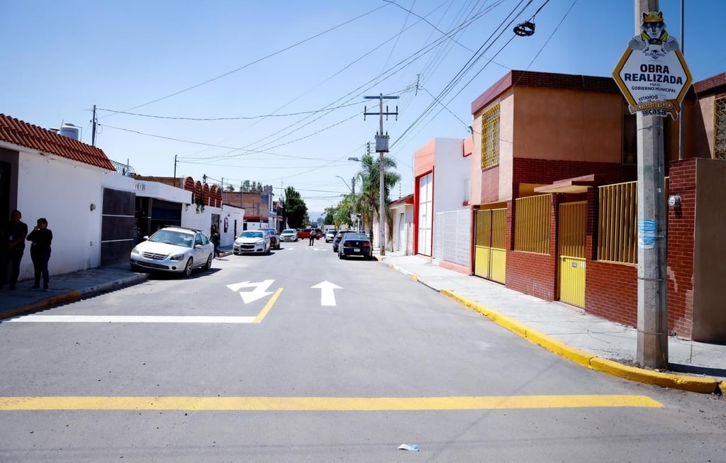 Continúa Toño Ochoa entregando calles más chulas por todo Durango 