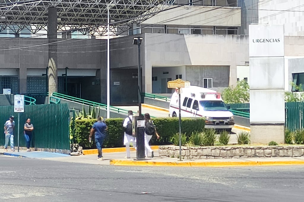 Choferes de ambulancias del IMSS exigen destitución de jefe en Durango