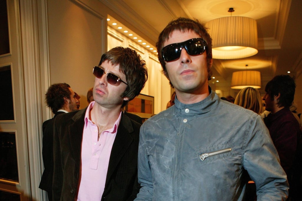 Dato. Pese a la expectativa, ningún álbum de Oasis llegó al número uno de las listas de popularidad en los Estados Unidos.