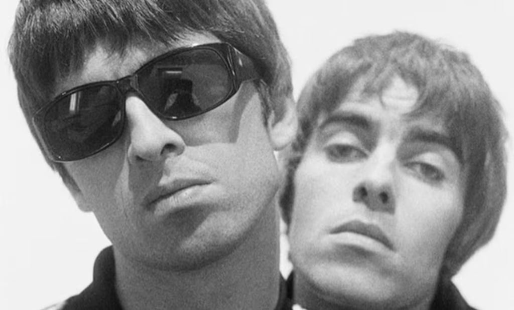 Oasis causa sorpresa con su anuncio en el WTC de la CDMX