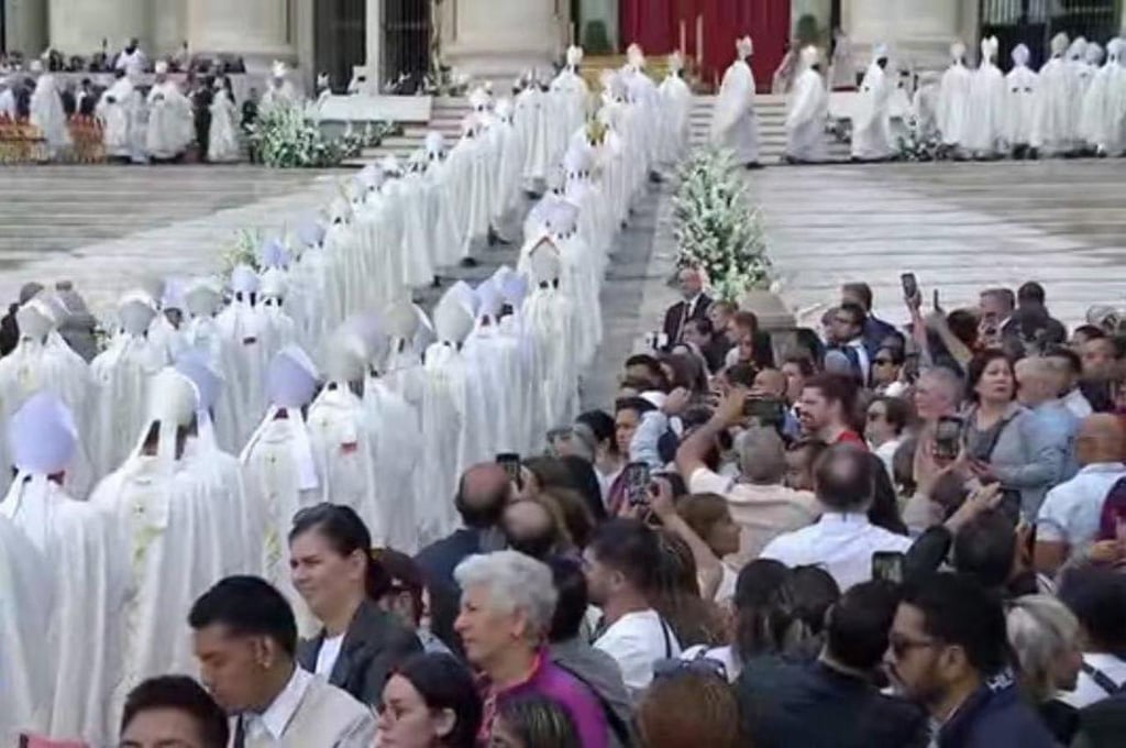 Participación. Las mujeres son parte activa en este sínodo que se realiza en el Vaticano.








