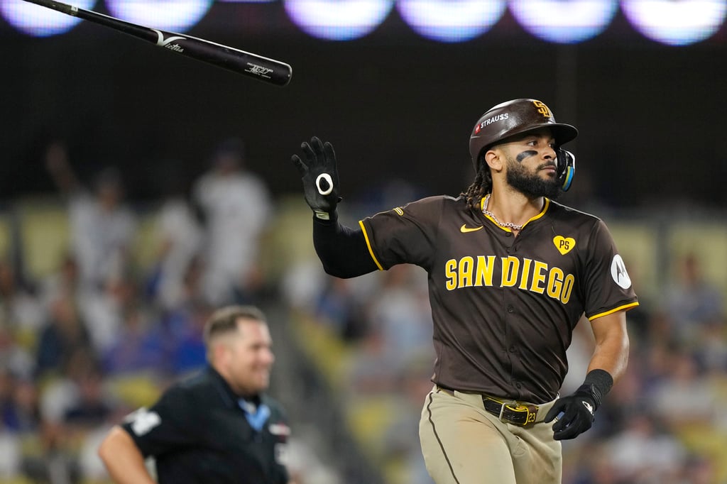 Jonronero. Los Padres completaron en total seis jonrones, dos de ellos de Tatis, demasiado para unos Dodgers que comenzaron mal y terminaron peor.