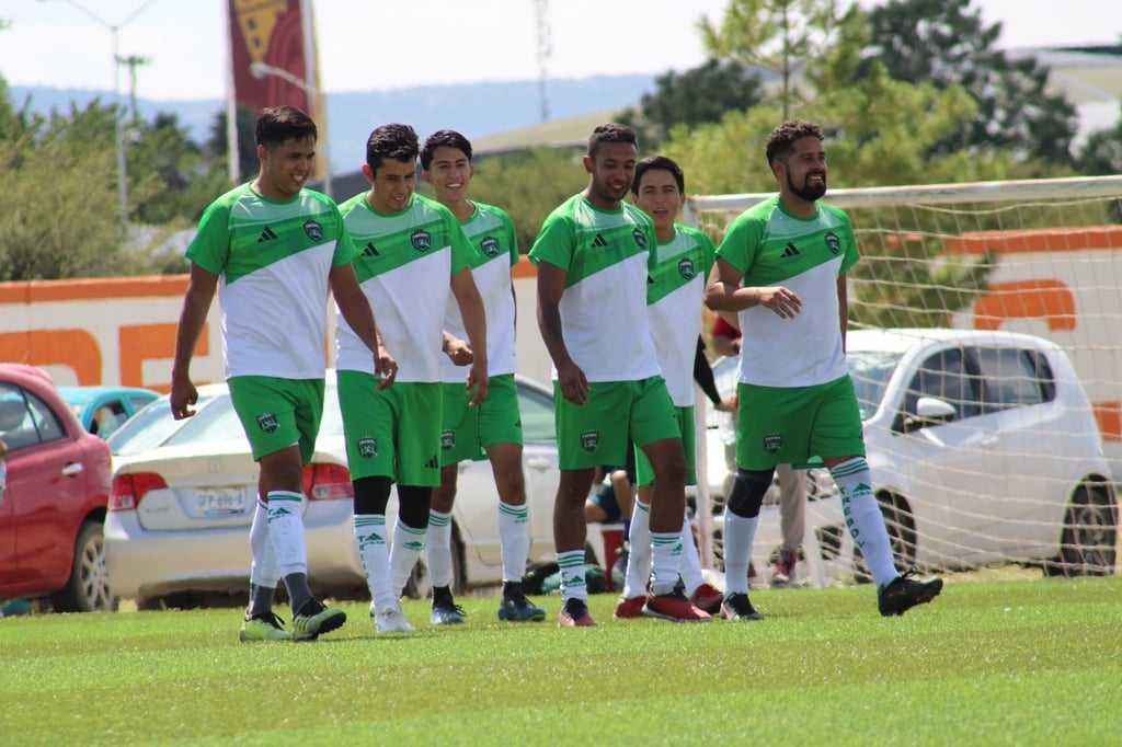 Goliza. Una mañana de domingo inspirada tuvieron los jugadores del Trébol, quienes golearon 15-0 al Deportivo Gálvez.