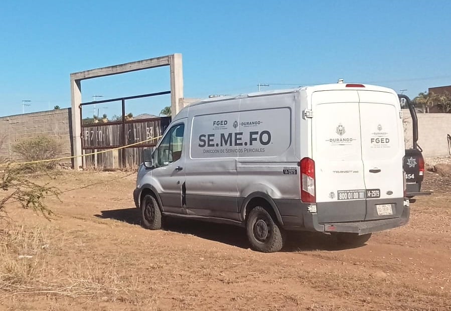 Sujeto quemó a su padre, lo ató al caballo y lo arrastró en poblado de Canatlán