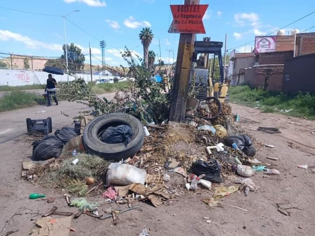 Prácticas. Las personas empiezan a acumular basura en esquinas o en algunos espacios en vía pública.