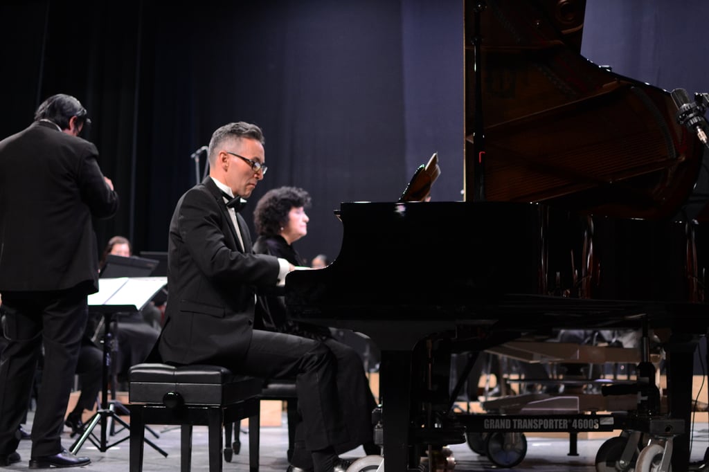 Los tres artistas dejaron una huella en el escenario al interpretar piezas de gran exigencia.