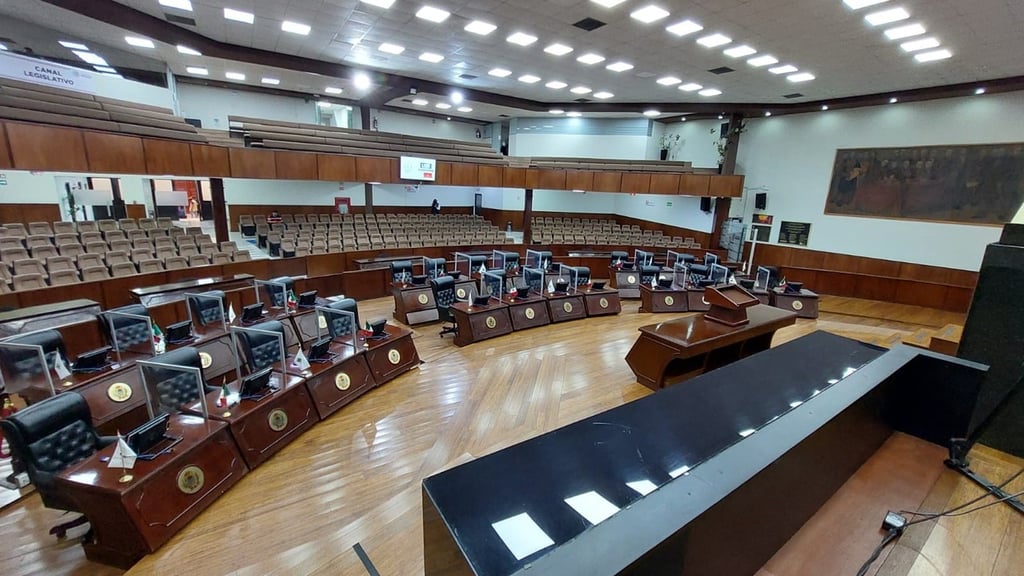 Pendiente. En el Congreso del Estado se admitió la necesidad de avanzar en la revisión para armonizar los instrumentos legales sobre la implementación de la reforma.