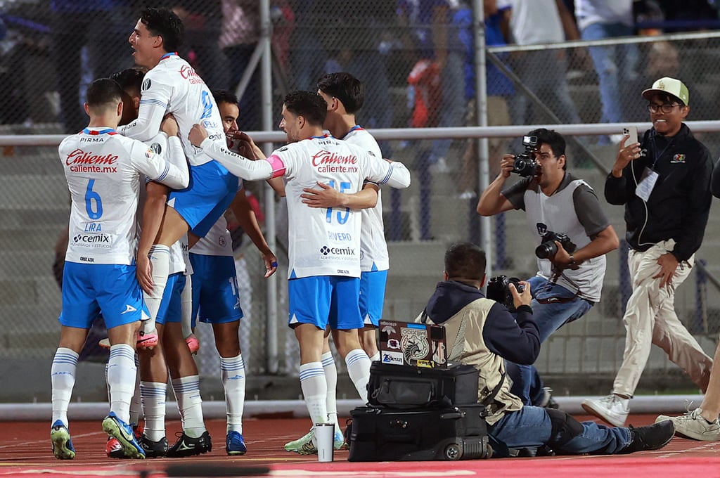 Líder. La Máquina del Cruz Azul sigue en la cima, ahora suma 37 puntos.