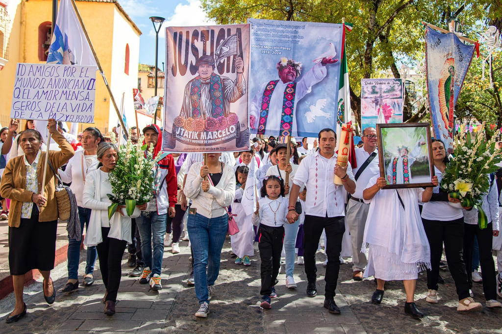 Padre Marcelo: Miles marchan en el sur de México para exigir justicia