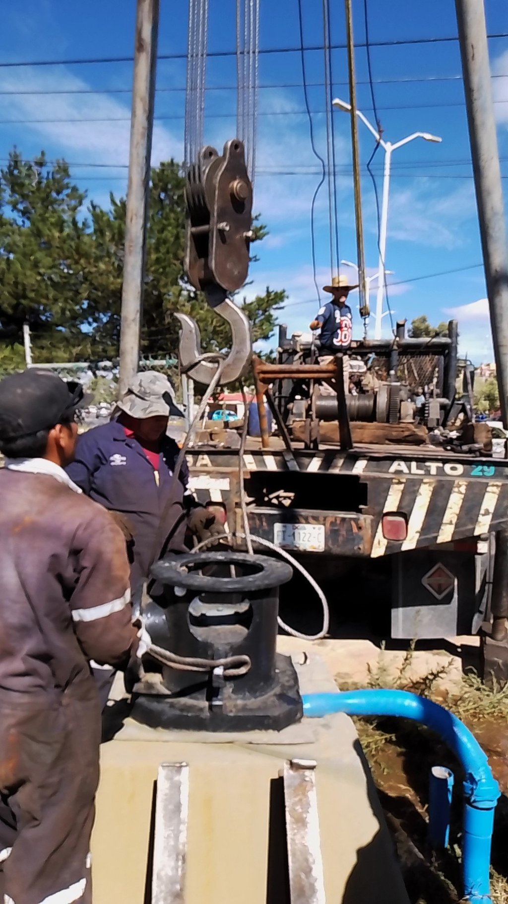 Reparación. El personal seguirá con monitoreo en el pozo para checar su funcionamiento y el llenado del tanque.