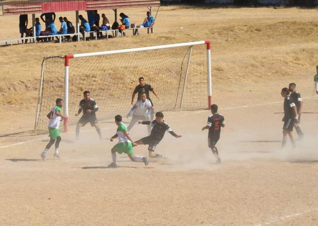 Goleada. Trébol FC goleó a los Tecos con marcador de 10-0, con siete goles de Pepe Yáñez.