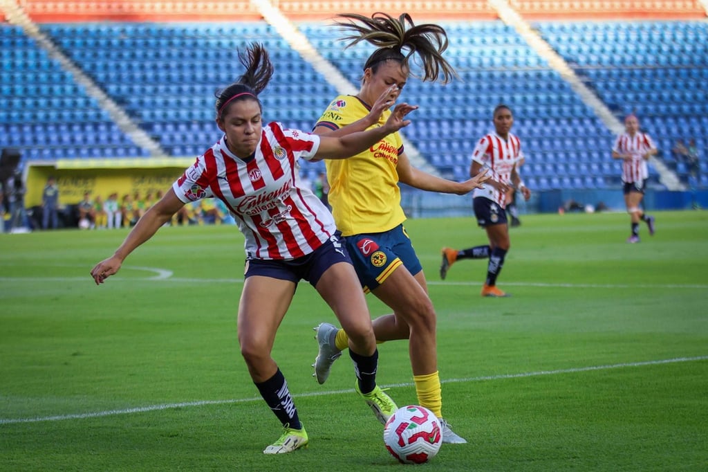 Abren. Las Águilas del América abren las semifinales ante Tigres, mañana en el estadio de la Ciudad Deportiva.