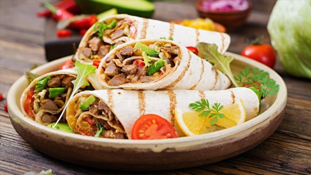 Burrito. Además de la degustación, se contará con una breve charla en la que se explicará el origen de este popular alimento y su importancia dentro de la gastronomía mexicana.