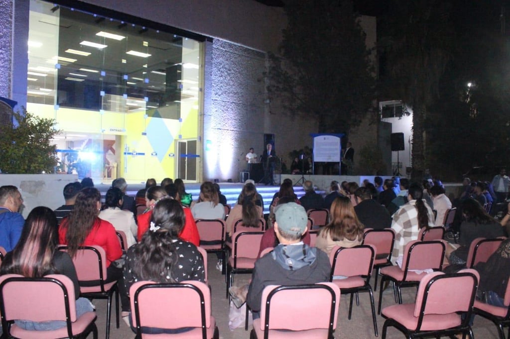 La comunidad de la Biblioteca Central Universitaria, junto a su director Víctor Hugo Castañeda Soto, agradeció al rector Rubén Solís Ríos por este apoyo.