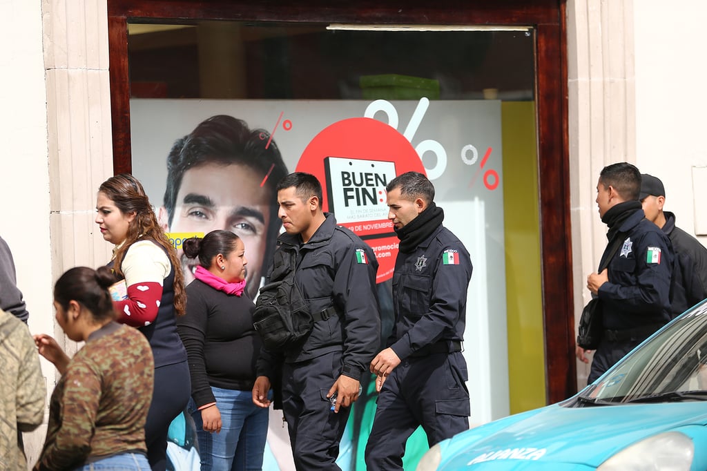 Zona. Elementos de seguridad realizan recorridos por la ciudad.