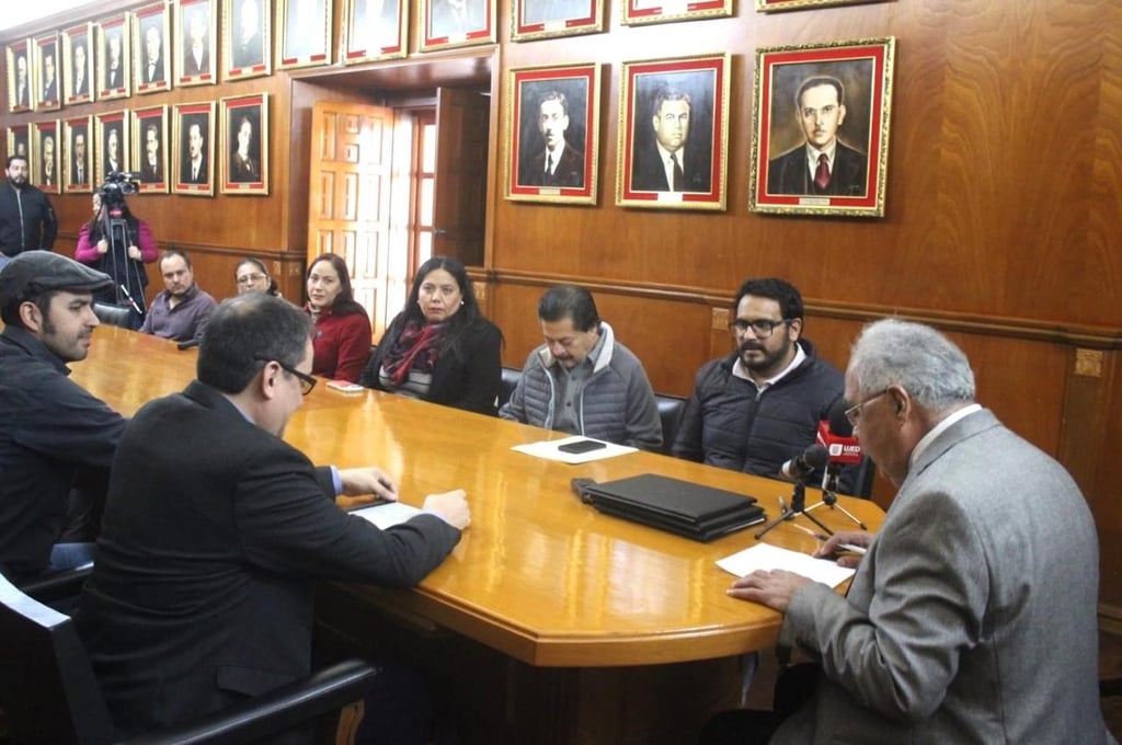 Firman convenio de colaboración la Facultad de Ciencias Exactas de la UJED y la empresa Korean Digital Valley.