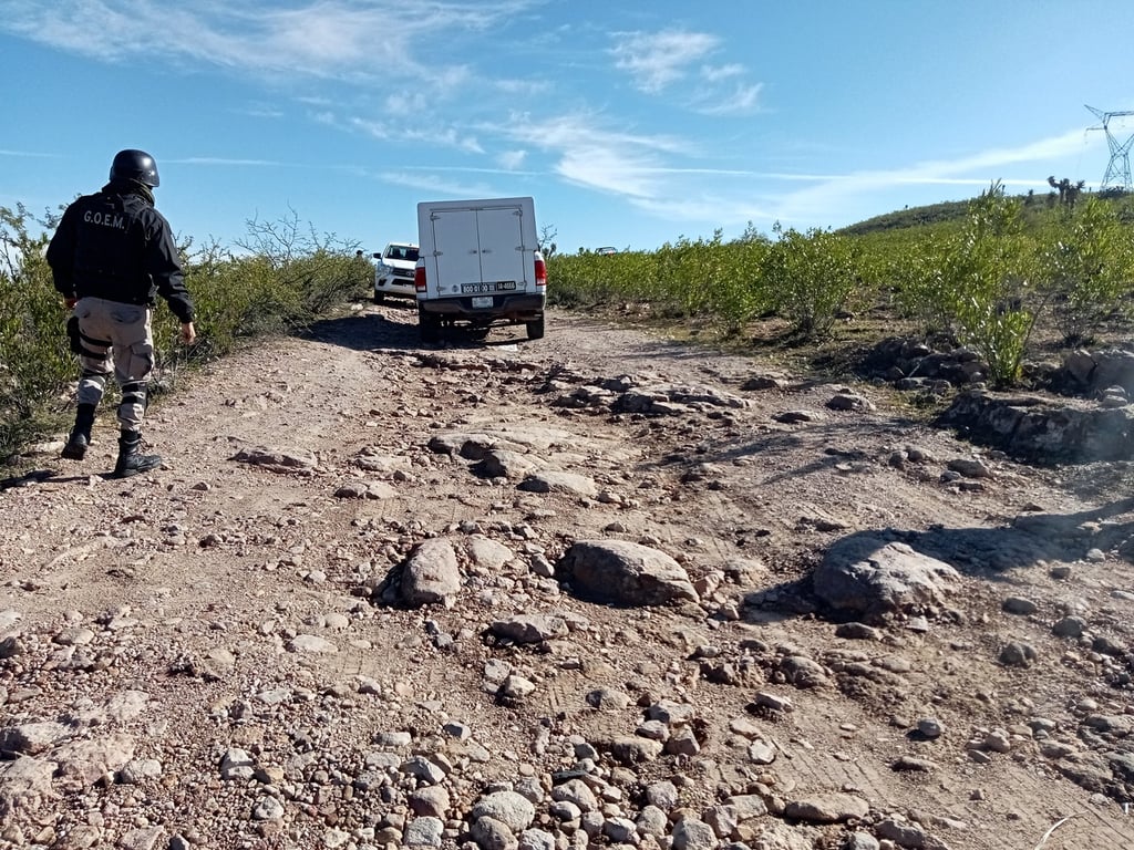 Encuentran restos óseos en un cerro de Durango.