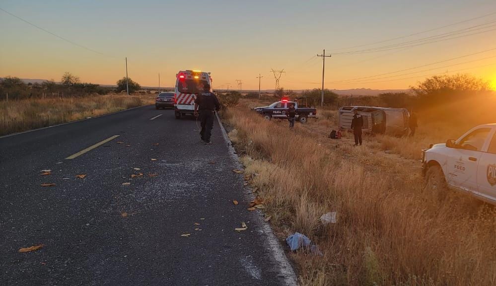 Identifican a lesionadas en volcadura donde murió niño de 6 años, en la libre Durango-Gómez Palacio