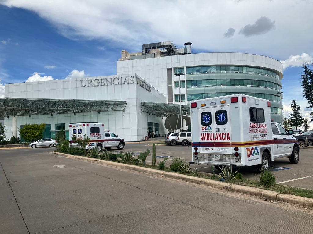 Un hombre sufrió un accidente en motocicleta en Santiago Papasquiaro y fue trasladado al Hospital General 450.