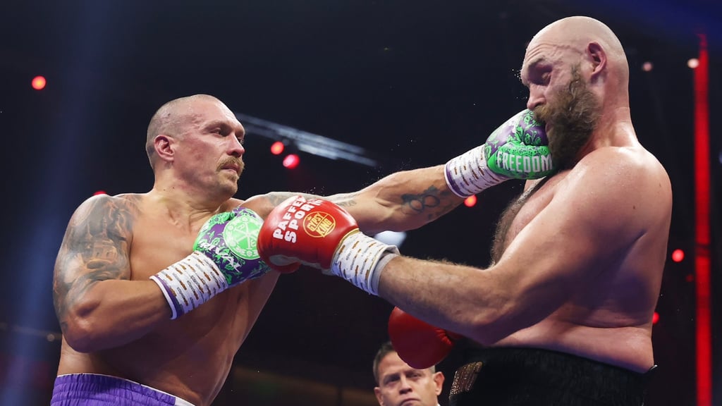 Oleksandr Usyk gana por decisión unánime a Tyson Fury | VIDEO