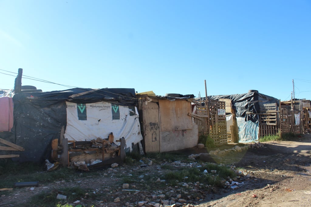 Situación. Algunas casas de esta zona se encuentran a la mitad, desconociendo si están abandonadas o si apenas se están construyendo.