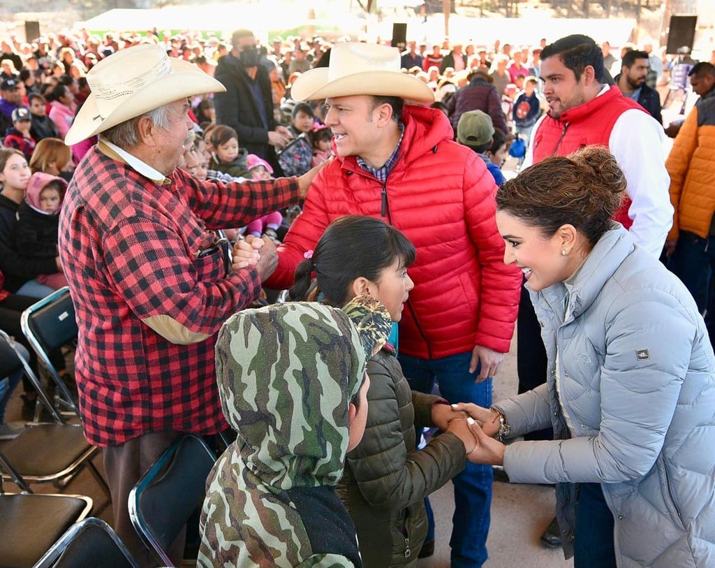 Temporada. Por los fríos presentes en el estado de Durango, el Gobierno del Estado encabezado por el gobernador Esteban Villegas Villarreal emiten ciertos consejos a la población.