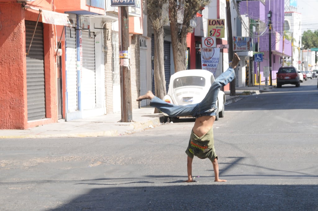 Retiran a niños del trabajo en la calle en Durango