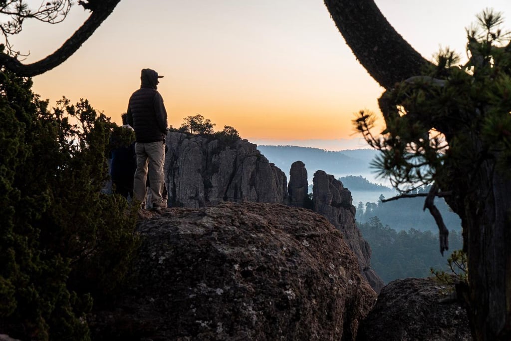 Vacaciones. Gracias a los diversos operativos de seguridad, ahora se lanza la invitación a visitar la zona serrana de Durango, pues esta tiene paisajes increíbles para visitar.