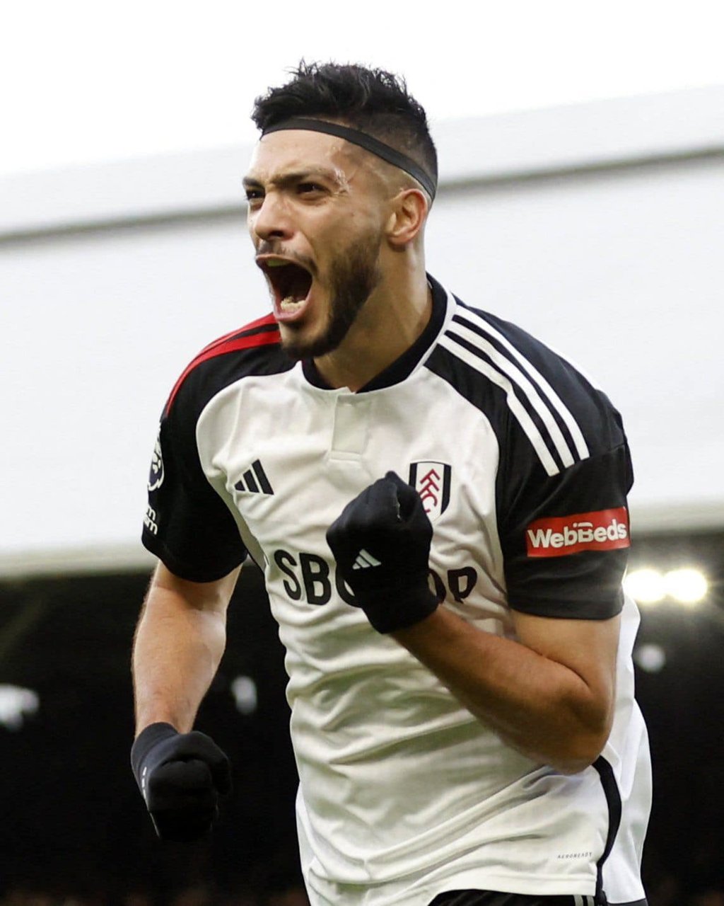 Histórico. Raúl Jiménez le anotó este domingo un doblete al Ipswich en la Premier League y con esto se colocó ya como el futbolista mexicano con más goles en la liga de Inglaterra.