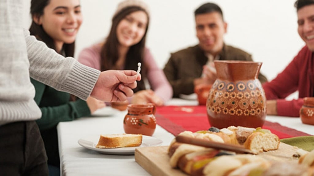 La rosca evolucionó de los panes decorados con frutas secas a propuestas innovadoras de estilo gourmet.