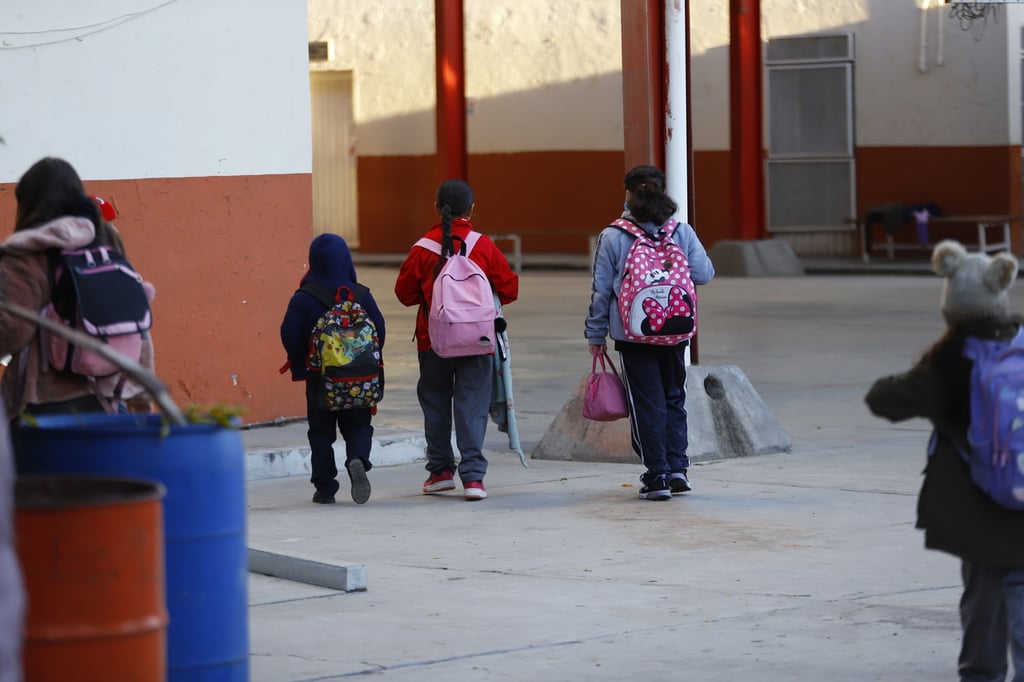 Clima. El jueves será el día que haga más frío de esta temporada y es el regreso a clases; por ello se deja la decisión a los padres de familia sobre si quieren o no llevar a sus hijos a clases.