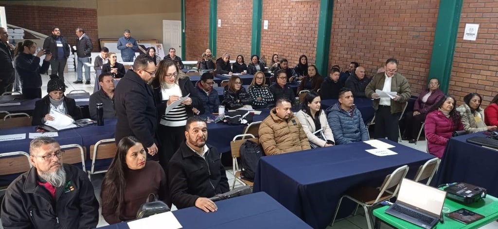 Trabajo. Durante tres días se desarrollarán talleres con directivos y docentes del sistema Cobaed.