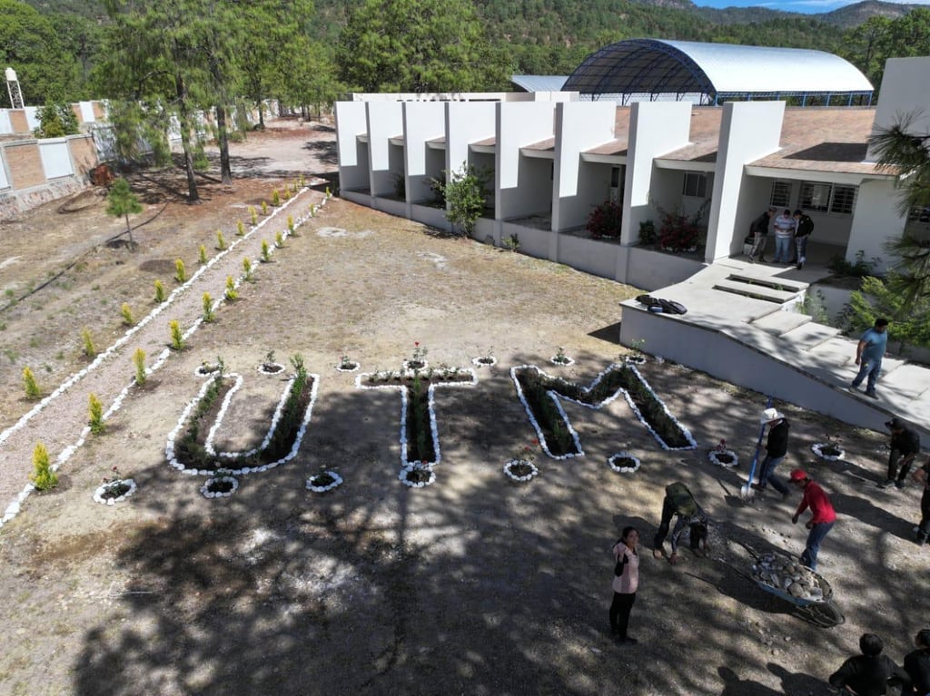 Aspiración. En la zona indígena, los estudiantes no quieren trasladarse hasta la ciudad de Durango para estudiar carreras que tengan que ver con Tecnologías de la Información o con Inteligencia Artificial, por lo que quieren estas materias en su municipio.