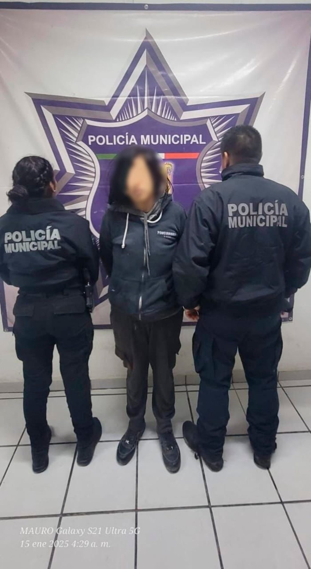 Proceso. La detenida, de 23 años de edad, fue alcanzada por elementos de Seguridad Pública de Gómez Palacio para su consignación ante el Ministerio Público.