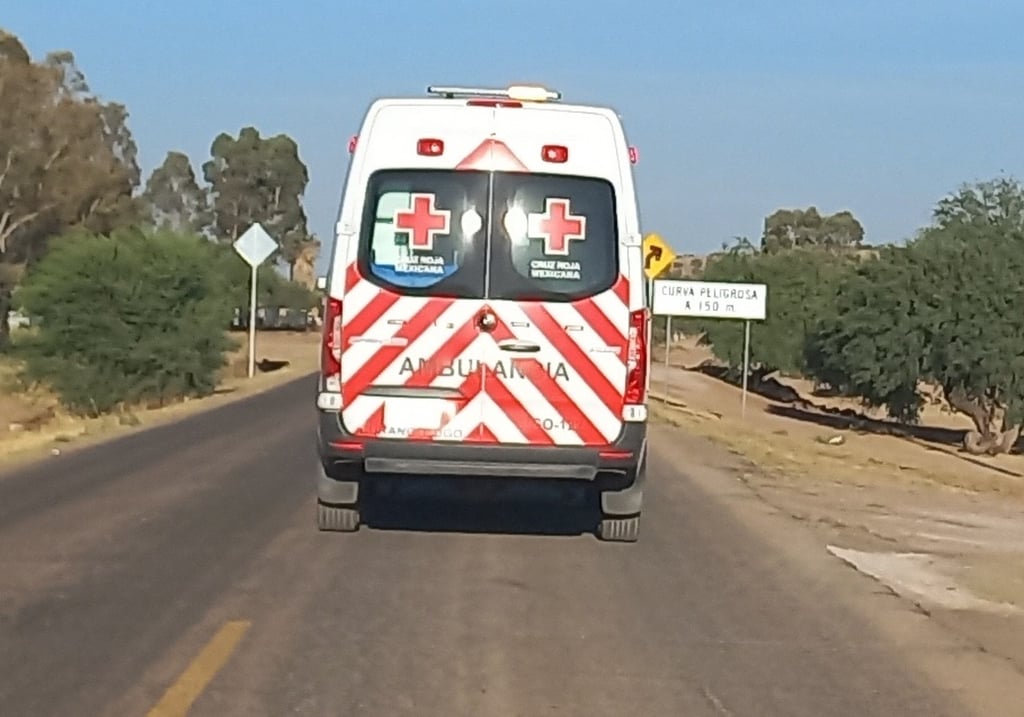 Hecho. Estaba en una fiesta y sujetos que se pelearon lo aventaron por accidente y rodó por una escalera.