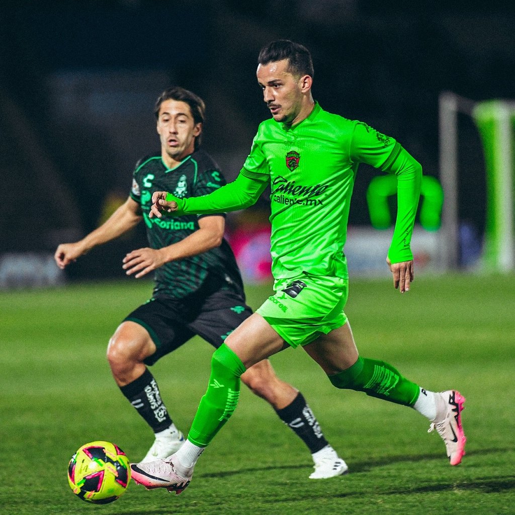 Peor inicio. El técnico de Santos, Fernando Ortiz, se une al argentino Diego Cocca en la era reciente de los Guerreros, como los estrategas con peores inicios desde su debut. 