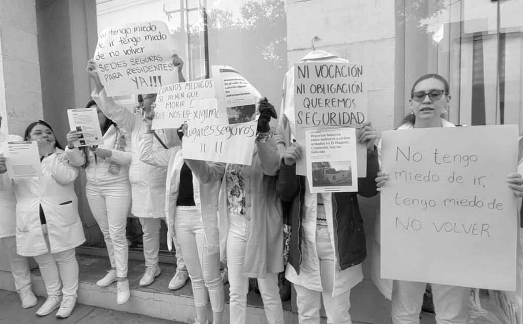 Protesta. Los médicos residentes buscan que al lugar donde sean enviados a terminar su servicio social sea un lugar seguro, razón por la cual no quieren ir a Culiacán y sus alrededores.
