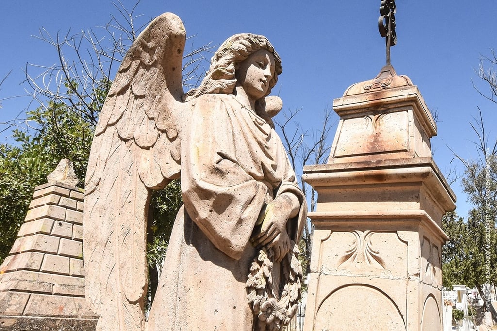 Lugar. El Museo Funerario se ubica al interior del Panteón de Oriente.