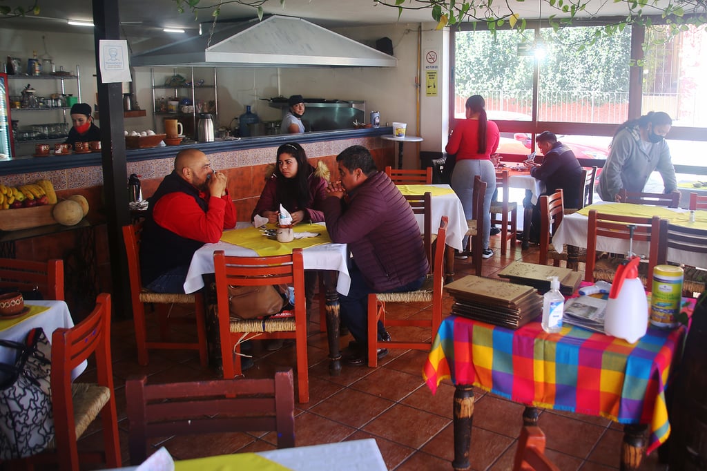 Desembolso. La mayoría de las personas gastan en una comida o cena especial, en esta fecha. 