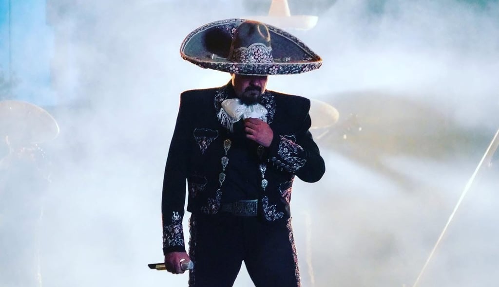 Pepe Aguilar canta a los corazones rotos con 'Examen de Tristeza'