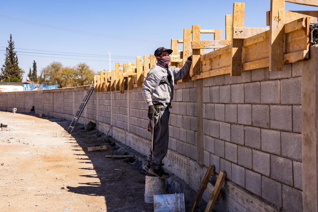 Obras. Adaptan espacios para personas con discapacidad y adultos mayores.