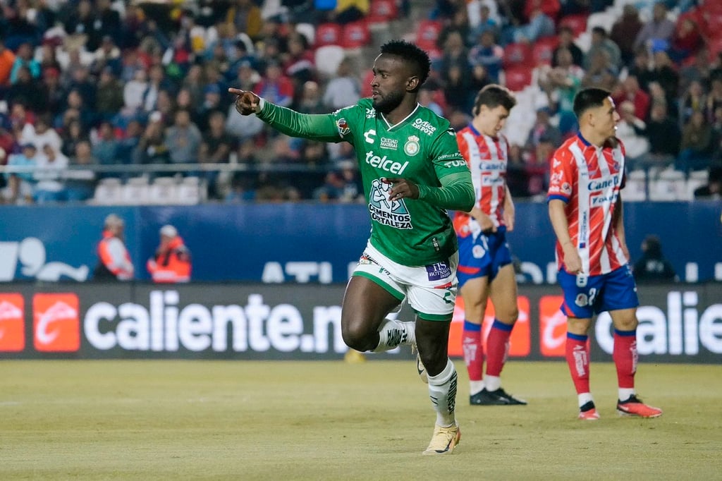 Cifras. El conjunto dirigido por Eduardo Berizzo liga 6 victorias y un empate en la actual campaña, manteniéndose invicto.