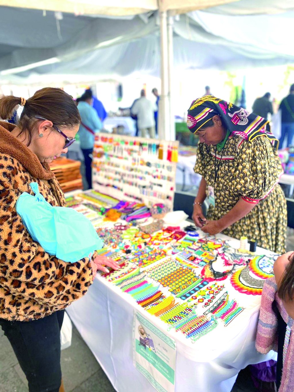 Bases. La convocatoria está dirigida a personas mayores de 18 años, sin límite de edad, que residan dentro en la entidad y que se dediquen a este oficio. 