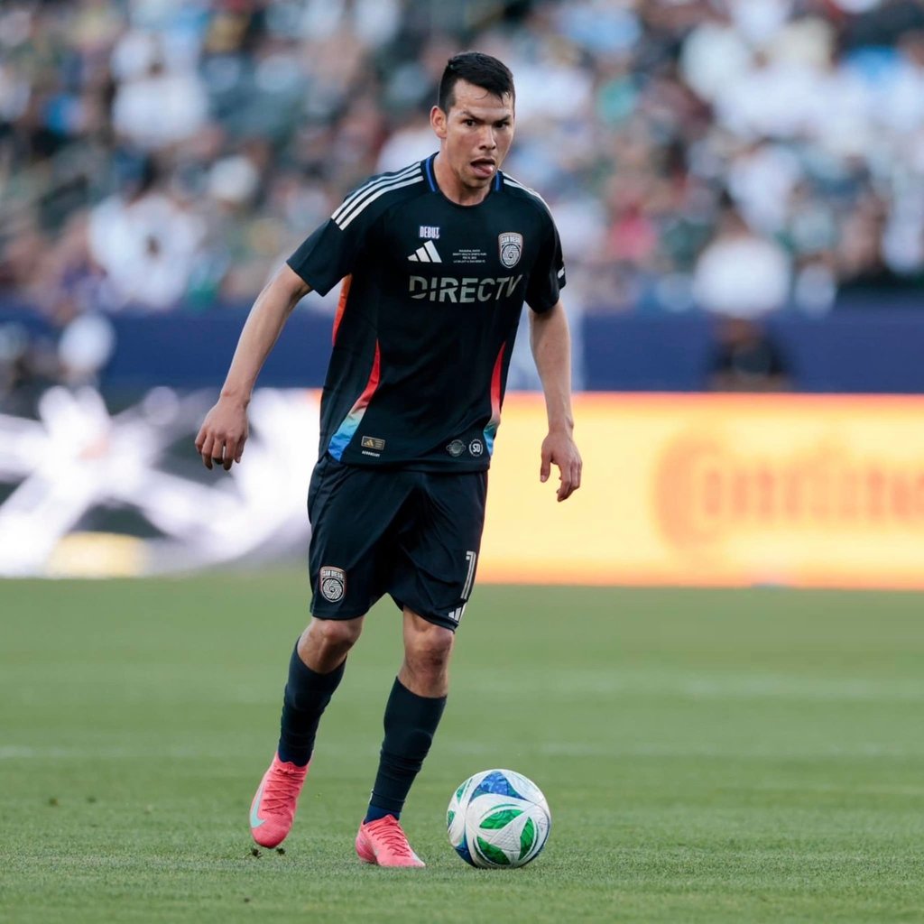 Asistencia. Hirving Lozano puso el pase para el primer gol en la historia del San Diego.
