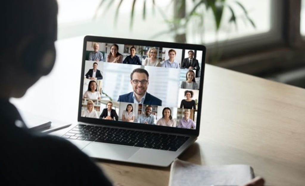 Relevante. Ya sea para reuniones en línea, para ventas en línea o para buscar información, poco a poco el internet es indispensable.